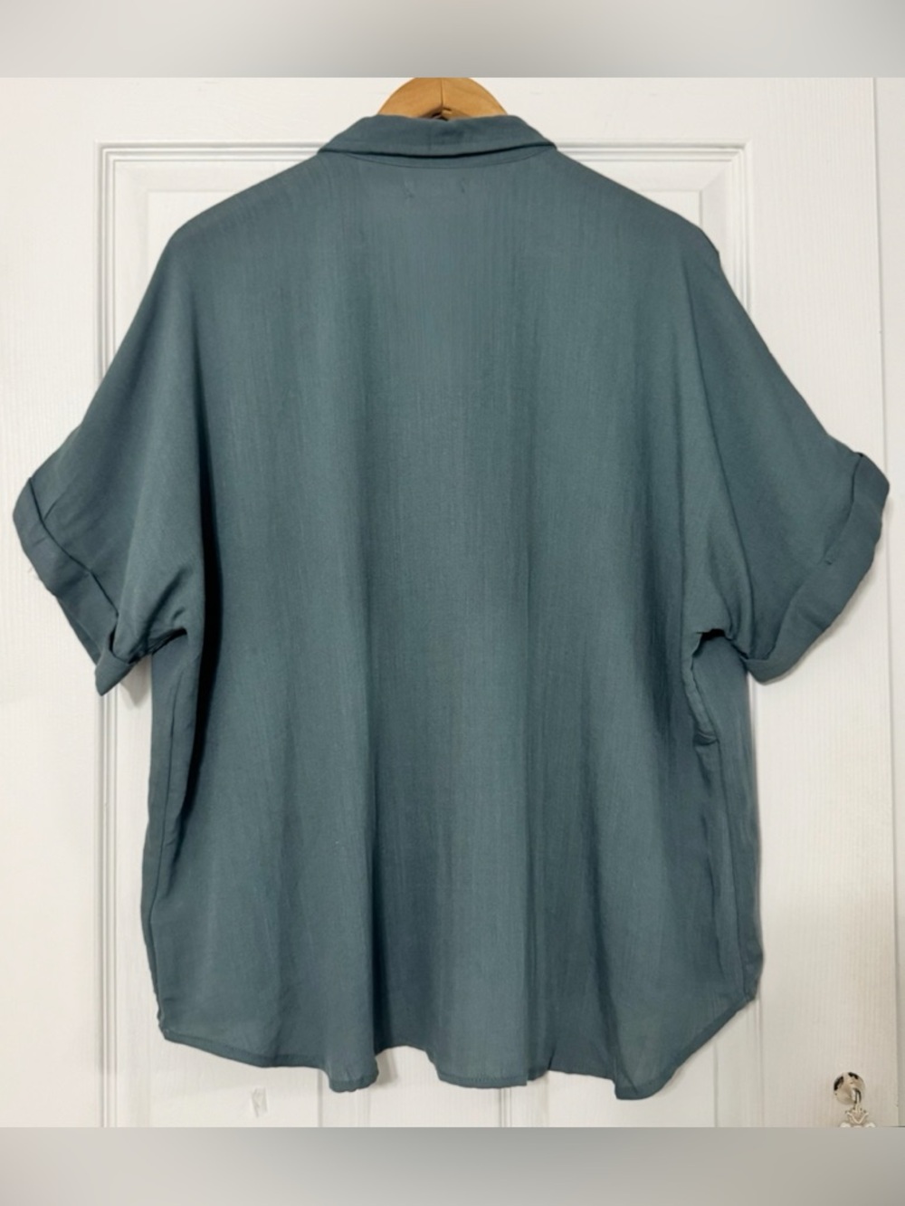 Maurices Short Sleeve Button Up Blouse Rolled Sleeve Green NWT - Picture 6 of 9